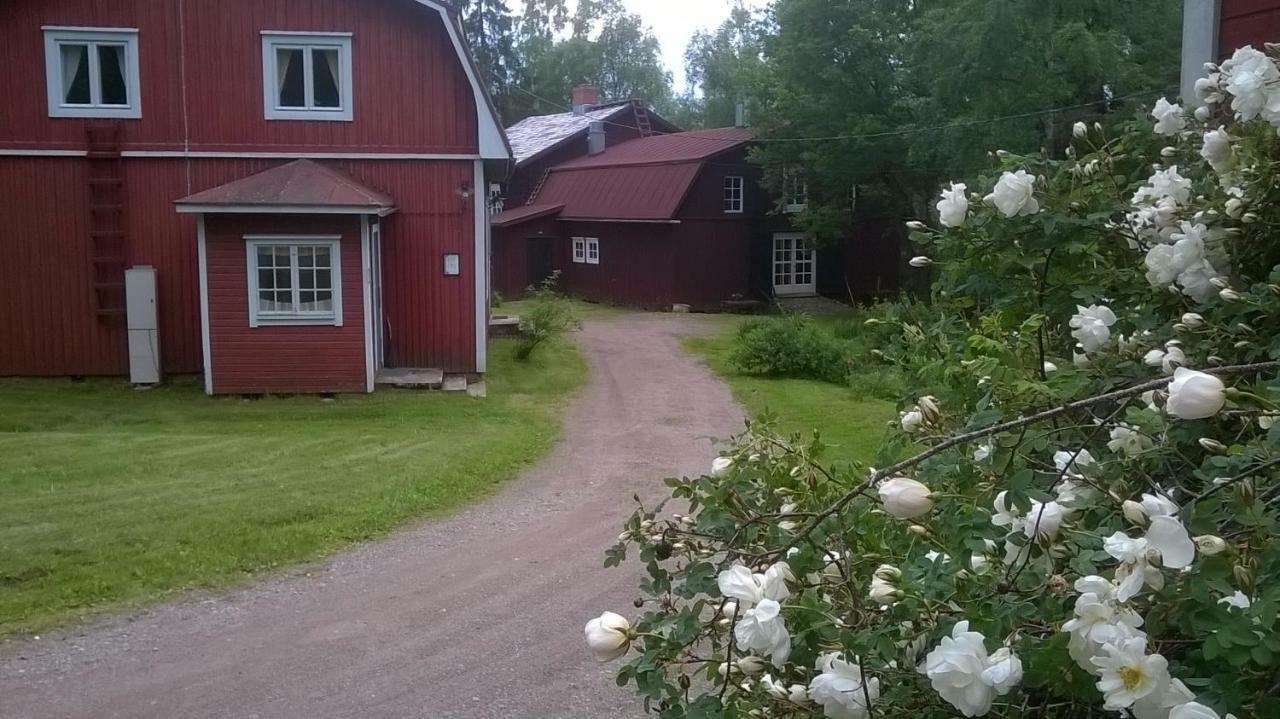 Portaan Nahkurinverstas Porras Buitenkant foto